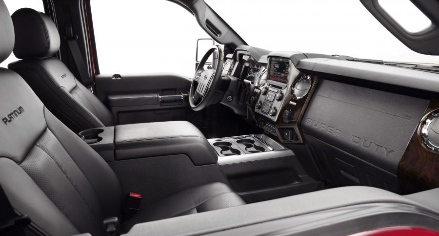  Ford F-250 Super Duty Platinum 2013 года  (фото 13 из 38)